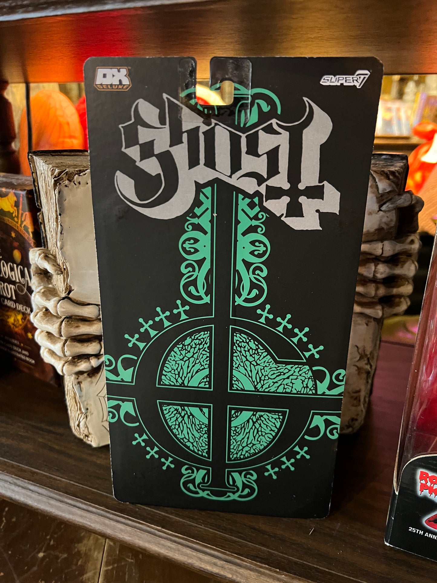 Ghost Deluxe Papa Emeritus II Figure