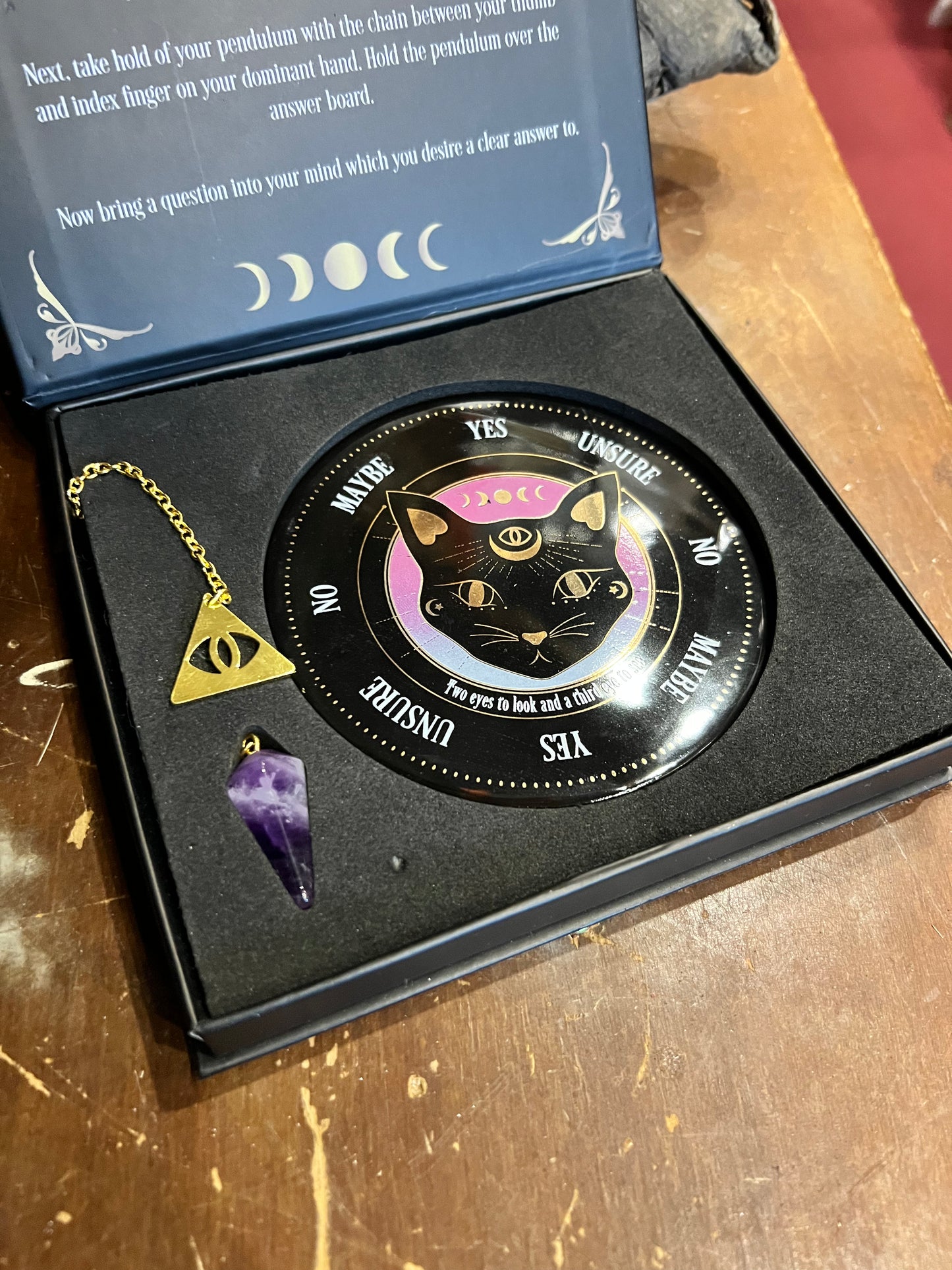 Cat Pendulum Divination Kit