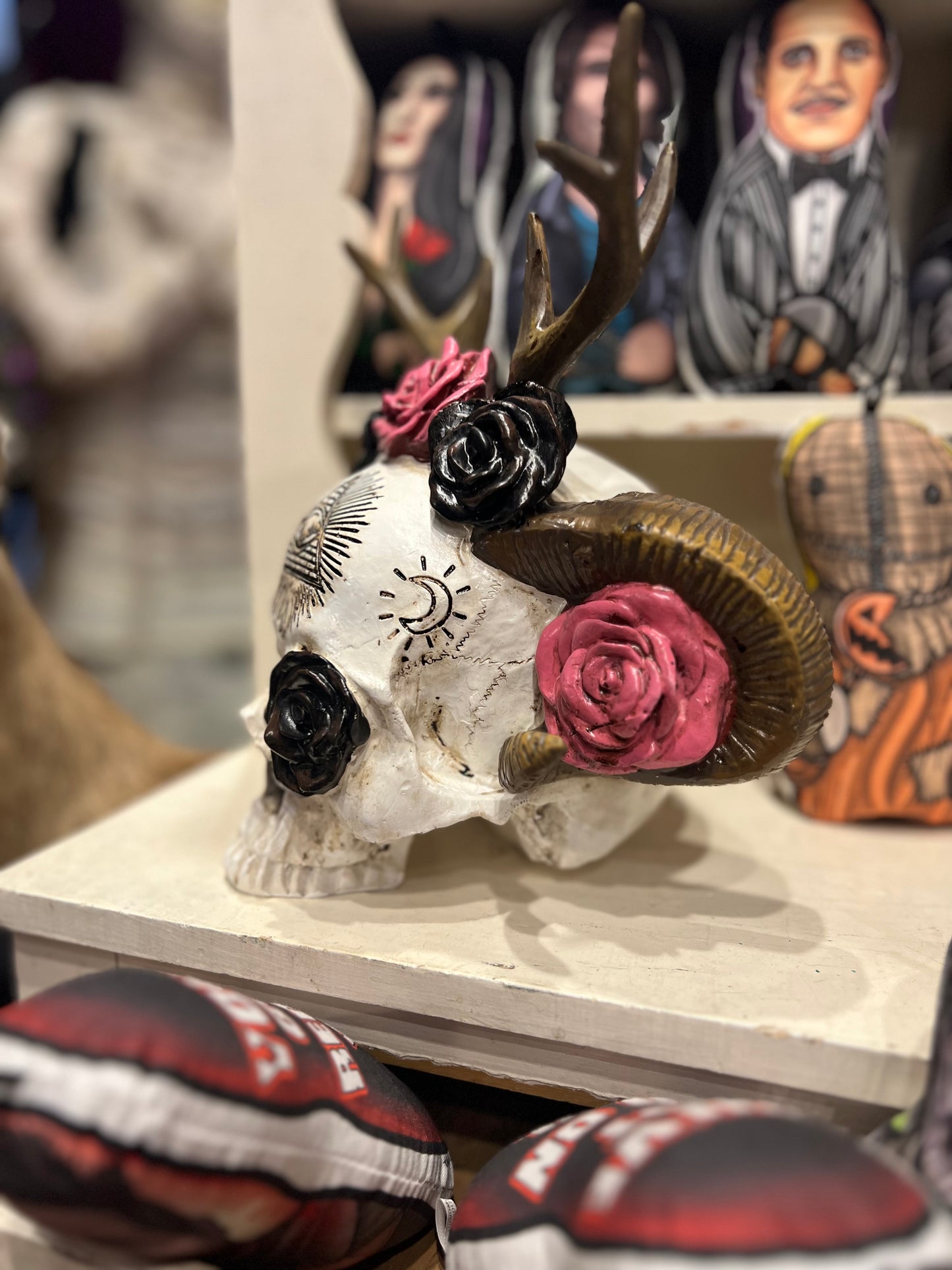 Wiccan Rose Skull 9"