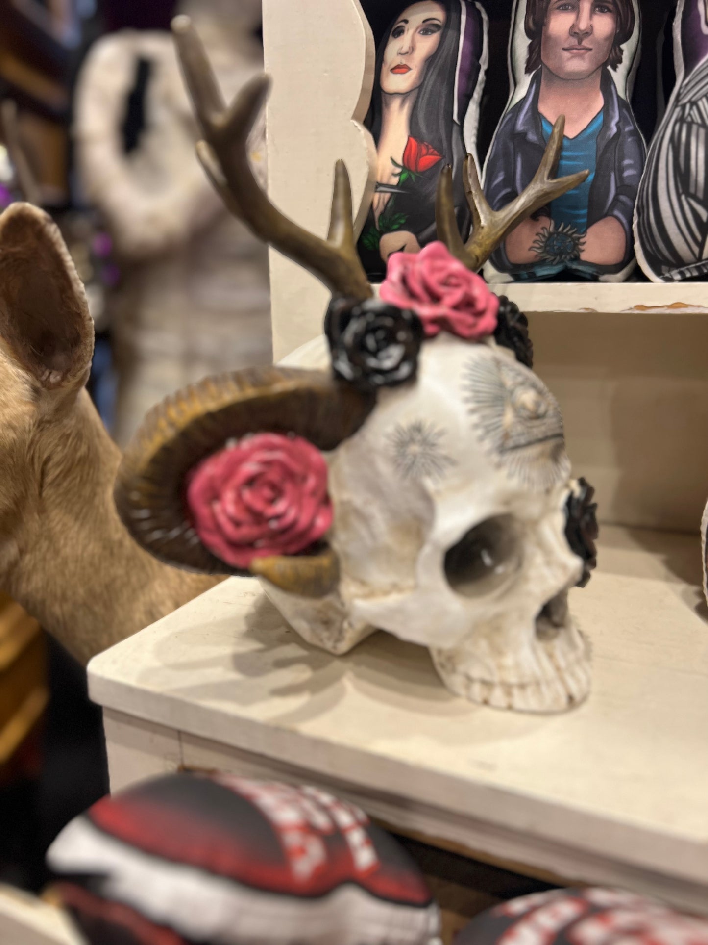 Wiccan Rose Skull 9"