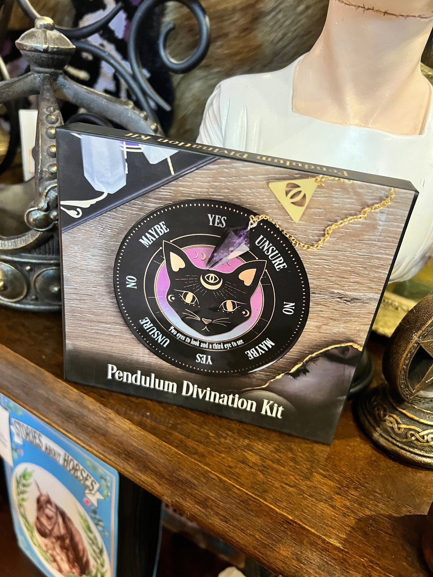 Cat Pendulum Divination Kit